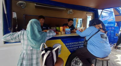 Tingkatkan Nilai Jual Produk UMKM, Disperindag Lamongan Gelar Fasilitasi Desain Kemasan