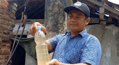 Sumur Milik Puluhan Warga di Trenggalek Keruh dan Berbau Logam