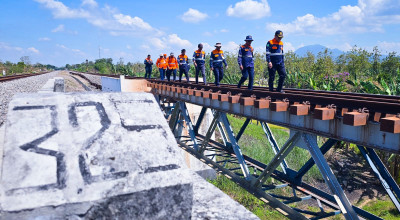 KAI Daop 7 Madiun Siapkan Antisipasi Gangguan Perjalanan KA di Musim Hujan
