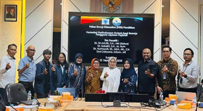 Unitomo Rancang Perlindungan Hukum Remaja Pengguna PayLater, Regulasi Mendesak!