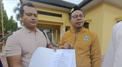 Potong Gembok Pagar, Pengurus Baru DPD Golkar Tulungagung Gelar Sosialisasi