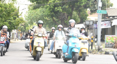 Touring Bersama Scooterist, Mbak Wali Kenalkan Potensi Wisata Kota Kediri