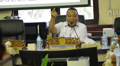 DPRD Soroti Alur Distribusi Bantuan Pendidikan di Surabaya