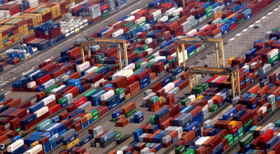 Jasa Ekspedisi Surabaya PT JSL, Customs Clearance & Undername Aman