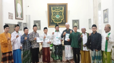 Abdullah Ishak Nahkodai NU Care-LAZISNU Surabaya, Gantikan Prof Mukhrojin