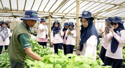 Sinergi TJSL Petrokimia Gresik Hasilkan Dua Penghargaan di CSR & PDB Award 2025