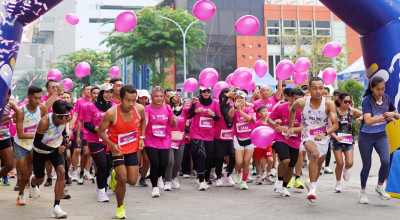 700 Peserta Lari Galang Dana, Marriott Surabaya Dukung Penyintas Kanker RSS