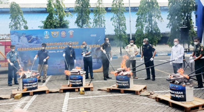Bea Cukai Jatim Musnahkan Jutaan Rokok Ilegal, Kerugian Negara Capai Miliaran