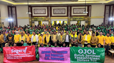 Hari Pertama Diresmikan, Rumah Aspirasi Golkar Jatim Digeruduk Ojol