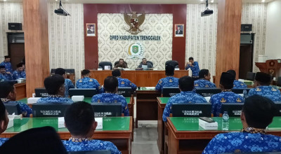 Marak Kasus Kekerasan, Forum Guru Trenggalek Gelar Audiensi Dengan DPRD