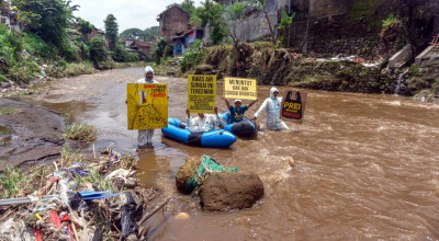 Ecoton Desak Pemkot Malang Selamatkan DAS Brantas dari Sampah