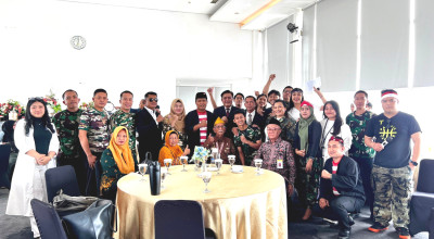 Hotel di Surabaya Ini Rayakan Hari Pahlawan dengan Menjamu Veteran dan Janda Veteran