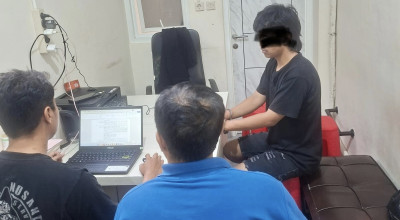 Patroli Penyekatan Aremania ke Surabaya di Lowokwaru, Polisi Tangkap Kurir Ranjau Sabu