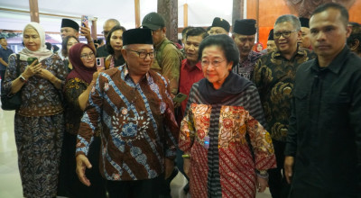 Megawati Hadiri Seminar Peringatan Konferensi Asia Afrika di Blitar