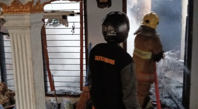 Rumah Warga Ringinrejo Kediri Terbakar, Kerugian Capai Rp350 Juta