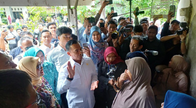 Kunker 2 Hari di Lamongan, Menteri Wihaji Temui KRS hingga Luncurkan Program Sidaya
