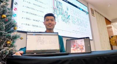 Mahasiswa Ubaya Garap Ilustrasi Natal Pakai Logaritma, Dedikasi untuk Sang Ayah