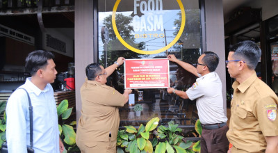 Tunggak Pajak Hingga Miliaran, Pemkab Jember Segel Tiga Usaha Ini