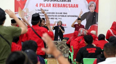 Bung Karno Tak Terbukti Khianat, Indah Kurnia Ajak Warga Melek Sejarah