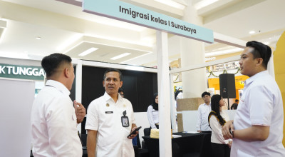 Imigrasi Surabaya Buka Layanan Paspor di Umrah Ramadan Expo