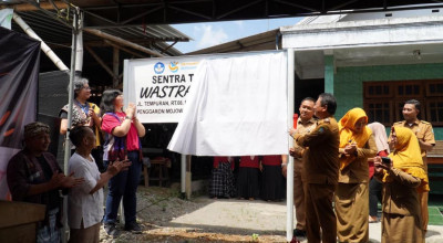 Revitalisasi Tenun Jombang Dongkrak Ekonomi Pekerja Seni Lokal