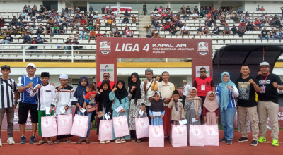 Santuni Anak Yatim Sebelum Bertanding, Persid Jember Raih Kemenangan