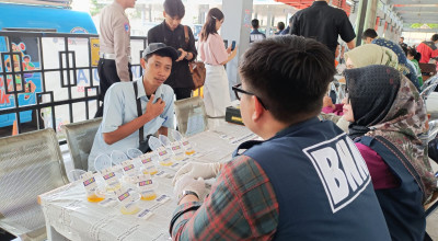 Petugas Lakukan Tes Urine Awak Bus di Terminal Gayatri Tulungagung, Ini Hasilnya