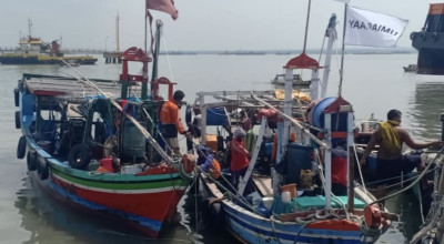 Satpolairud Polres Gresik Amankan 3 Kapal Nelayan Pengguna Jaring Trawl
