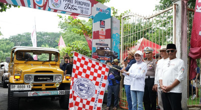 Rally Wisata Mobil Kuno, Mbak Vinanda Ajak Promosikan Sejarah dan Potensi Kota Kediri
