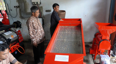 UK Petra Bawa Teknologi Presisi ke Kebun Kopi Malang