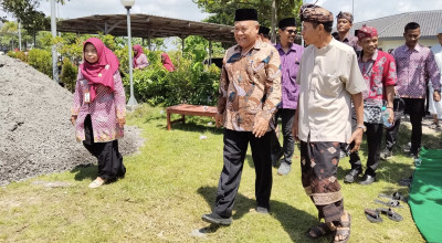 Satu Sekolah, Tiga Rumah Ibadah: SMPN 3 Grogol Kediri Wujudkan Moderasi Beragama