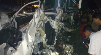 Kereta Api Tabrak Mobil di Lamongan Tewaskan Warga Tuban