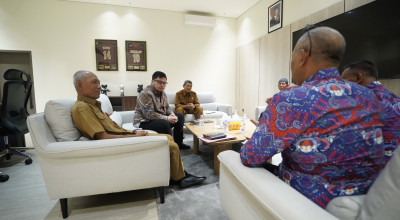 Jawab Usulan Perubahan Regulasi Jam Kerja, Mas Dhito: Prinsip Tidak Ganggu Pelayanan Desa