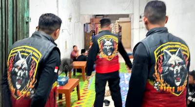 Warung Miras di Manyar Gresik Digrebek