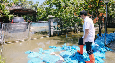 Wagub Emil Dardak Tinjau Banjir Lamongan, Sejumlah Faktor Ditemukan