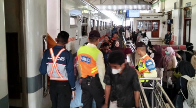 H-6 Lebaran 2026, Stasiun di Wilayah KAI Daop 7 Madiun Mulai Dipadati Pemudik