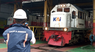 KAI Daop 9 Jember Periksa 11 Lokomotif dan 109 Kereta Jelang Angkutan Lebaran 2026