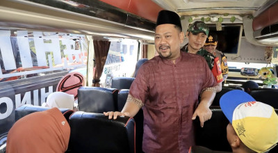 Pemkab Gresik Berangkatkan 15 Bus dalam Mudik Gratis 2026