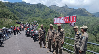Libur Lebaran, Pengunjung Gunung Kelud Melonjak hingga 9 Kali Lipat