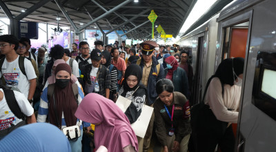 KAI Daop 8 Catat Puncak Arus Mudik Hari Ini, Pergerakan Capai 50 Ribu Penumpang