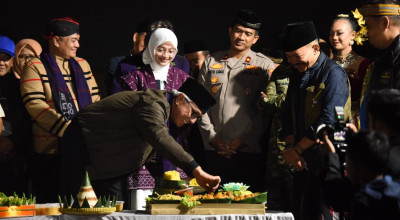 Rayakan 157 Tahun Jembatan Lama Kediri, Mbak Vinanda Ajak Warga Rawat Warisan Sejarah