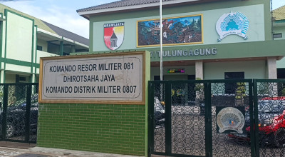 Anggota TNI Pelaku Pencurian Minimarket di Tulungagung Diserahkan ke Denpom