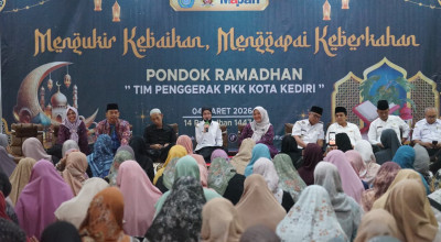 Wali Kota Kediri Ajak PKK Perkuat Peran Keluarga, Fokus Gizi dan Cegah Perkawinan Anak