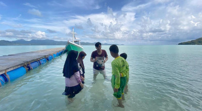 Riset Laut Gili Noko, Sinyal Bahaya Mikroplastik untuk Bawean
