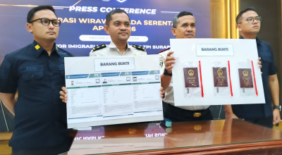 Imigrasi Surabaya Amankan 3 Warga Negara Tiongkok
