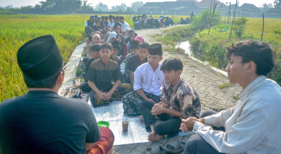 Dari Pinggir Sawah, Pelajar Jabon Sidoarjo Lawan Krisis Moral