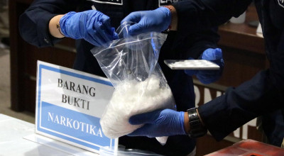 Sabu Tersembunyi di Tas Belanja, Dua Kurir Narkoba Terancam Hukuman Mati