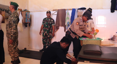 TNI-Polri Geledah Blok Hunian Wanita di Rutan Probolinggo