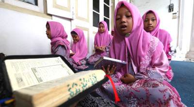 Pesan Kiai Zuhri Zaini, Mengapa Beragama Tak Cukup Hanya Modal Cerdas?