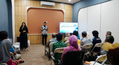 YBM PLN UP3 Surabaya Selatan Salurkan Bantuan untuk Pekerja Disabilitas
